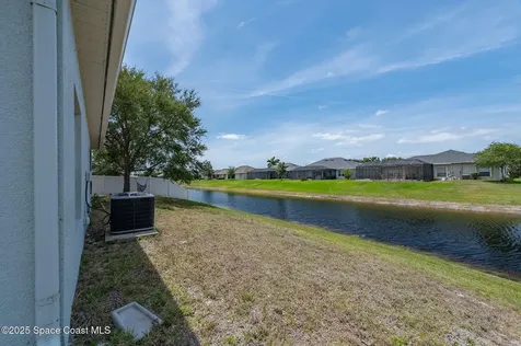 1137 Morgan Circle NE Palm Bay FL 32905