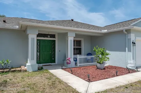 1137 Morgan Circle NE Palm Bay FL 32905