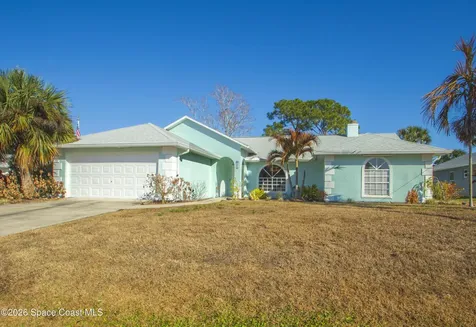 479 Lanfair Avenue Sebastian FL 32958