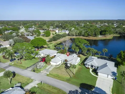479 Lanfair Avenue Sebastian FL 32958