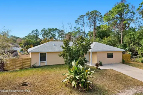 1336 Gingold Street NW Palm Bay FL 32907