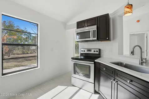 1336 Gingold Street NW Palm Bay FL 32907