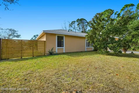 1336 Gingold Street NW Palm Bay FL 32907