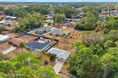 1336 Gingold Street NW Palm Bay FL 32907