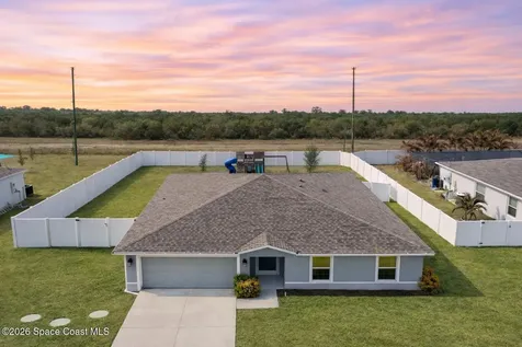 2926 Tishman Road SE Palm Bay FL 32909