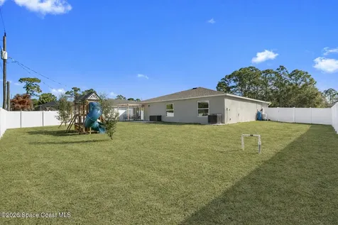 2926 Tishman Road SE Palm Bay FL 32909