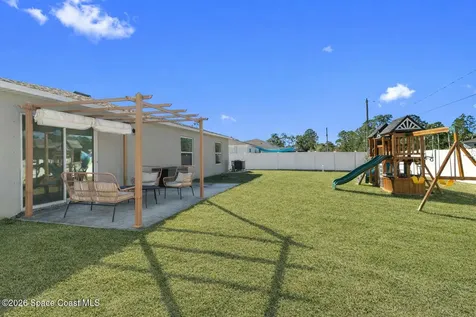 2926 Tishman Road SE Palm Bay FL 32909