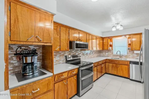 1075 Samar Road Cocoa Beach FL 32931
