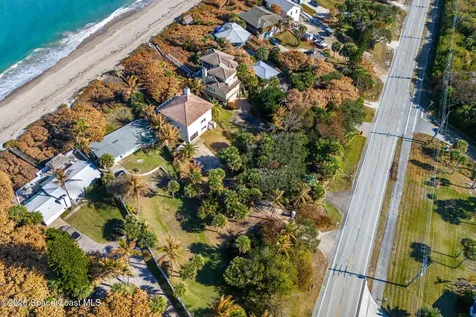 9085 Highway A1a Melbourne Beach FL 32951