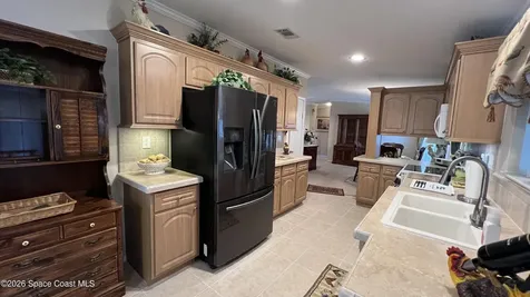 621 Puffin Drive Barefoot Bay FL 32976