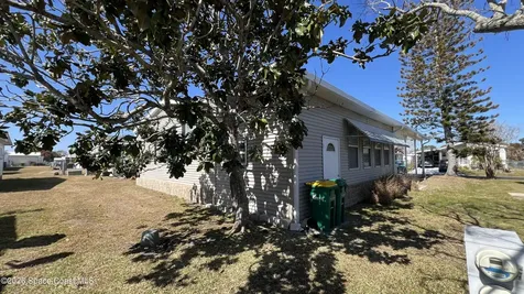 621 Puffin Drive Barefoot Bay FL 32976