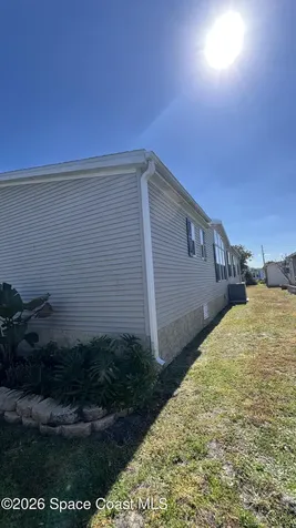 621 Puffin Drive Barefoot Bay FL 32976