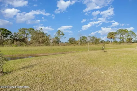 1883 Farmhouse Road SE Palm Bay FL 32909