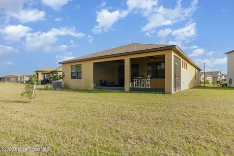 1883 Farmhouse Road SE Palm Bay FL 32909