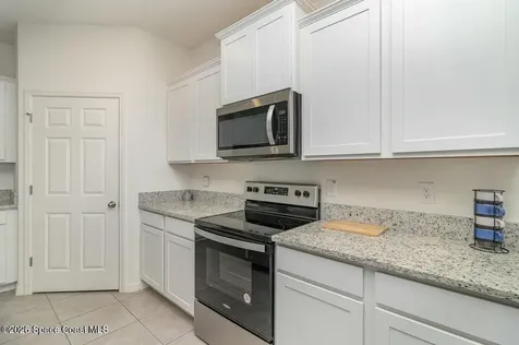 1883 Farmhouse Road SE Palm Bay FL 32909