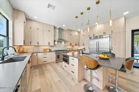 5306 Riveredge Drive Titusville FL 32780