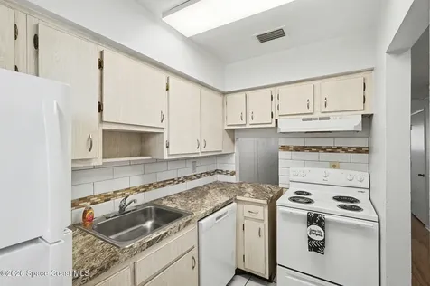 204 W Seminole Avenue Melbourne FL 32901