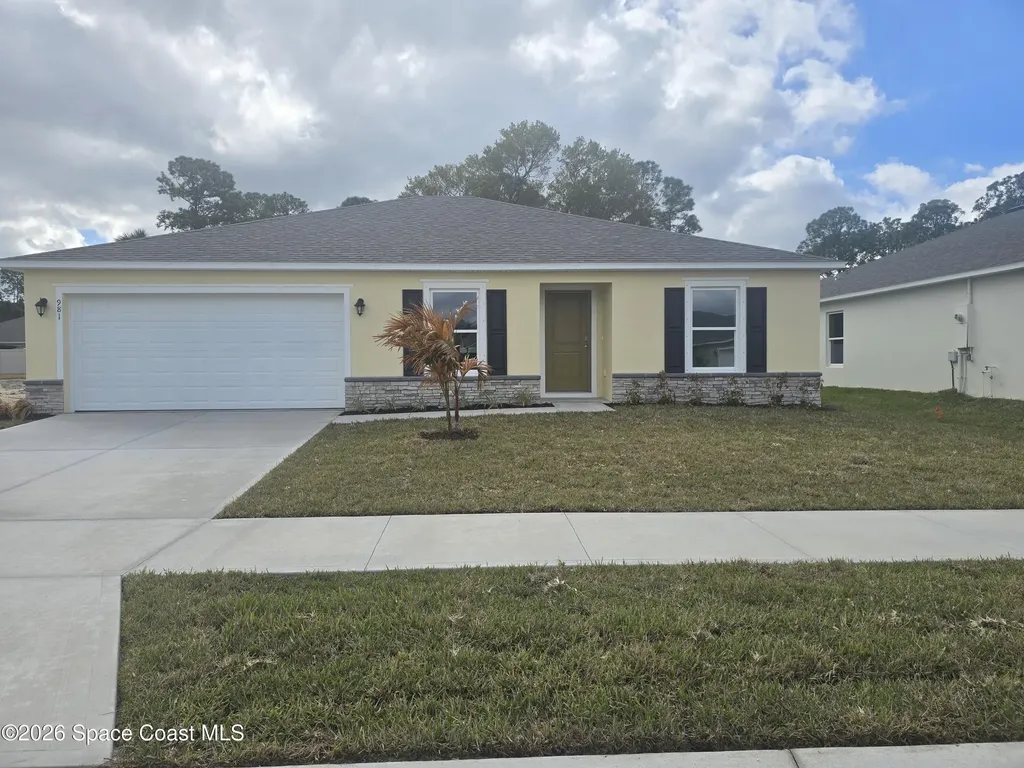 981 SW Richmond Circle SW Palm Bay FL 32908