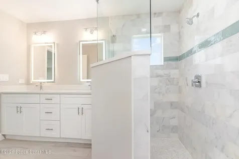 466 Tunis Road SW Palm Bay FL 32908