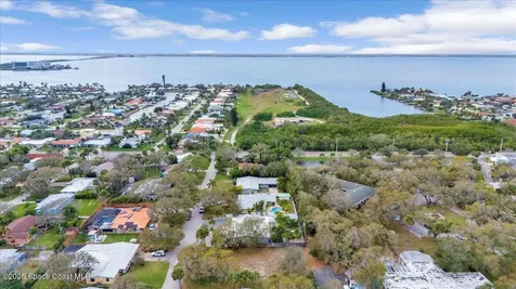 126 W Alachua Lane Cocoa Beach FL 32931