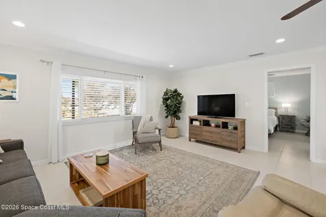 118 Skyline Circle Satellite Beach FL 32937