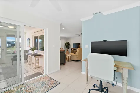118 Skyline Circle Satellite Beach FL 32937