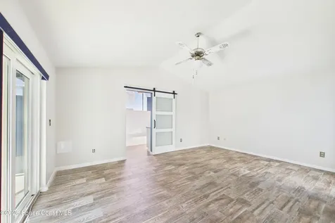 325 Country Walk Street Melbourne FL 32940