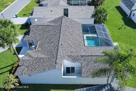 325 Country Walk Street Melbourne FL 32940