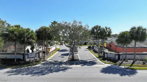 325 Country Walk Street Melbourne FL 32940