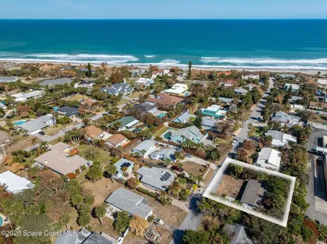 323 Avenue A Melbourne Beach FL 32951