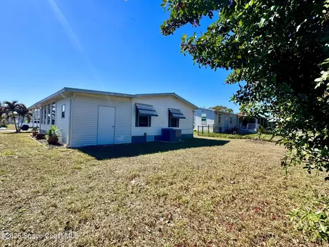 482 Marlin Circle Barefoot Bay FL 32976