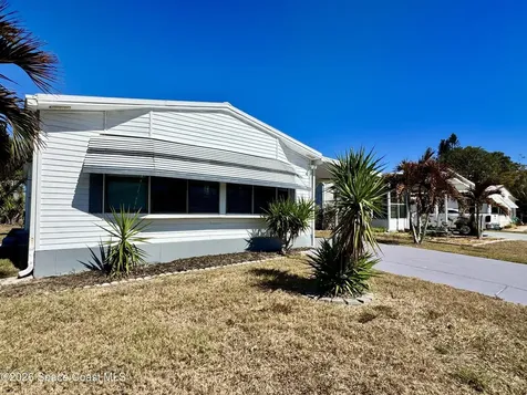 482 Marlin Circle Barefoot Bay FL 32976