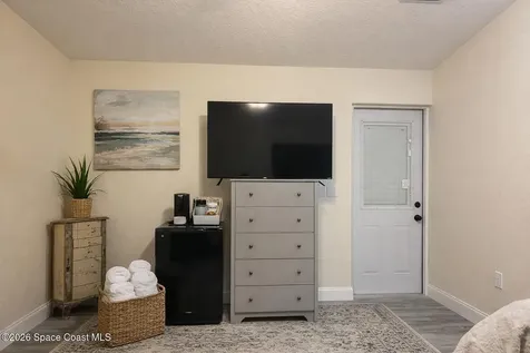 1020 Lee Avenue NW Palm Bay FL 32907