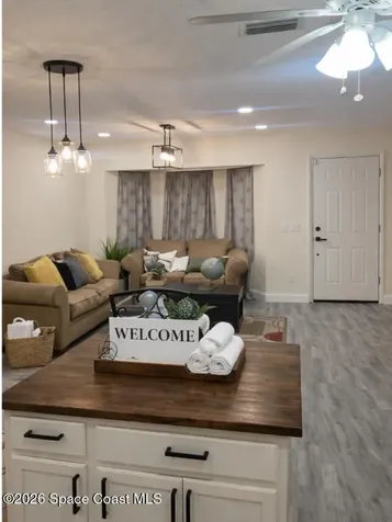 1020 Lee Avenue NW Palm Bay FL 32907