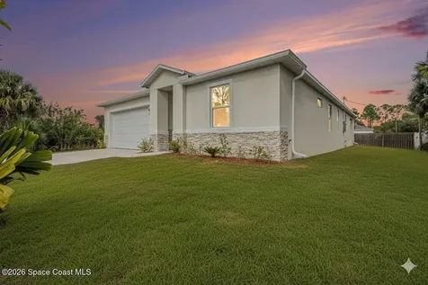 801 Gelaso Street SW Palm Bay FL 32908