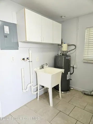 435 S Courtenay Parkway Merritt Island FL 32952