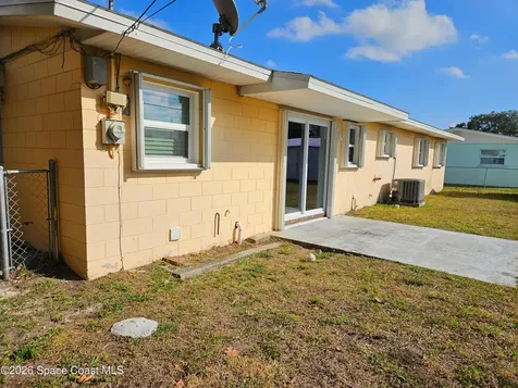 435 S Courtenay Parkway Merritt Island FL 32952