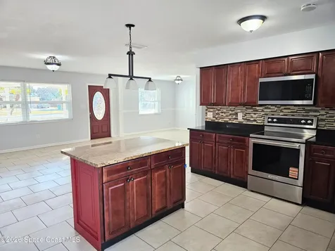 435 S Courtenay Parkway Merritt Island FL 32952
