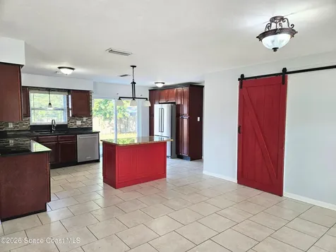 435 S Courtenay Parkway Merritt Island FL 32952