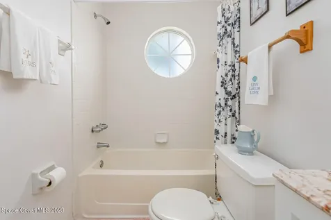 1425 Malibu Circle NE Palm Bay FL 32905