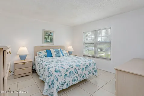 1425 Malibu Circle NE Palm Bay FL 32905
