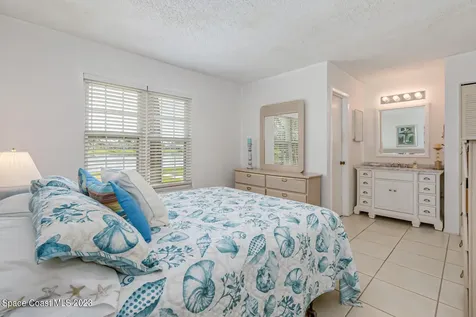 1425 Malibu Circle NE Palm Bay FL 32905