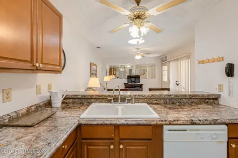 1425 Malibu Circle NE Palm Bay FL 32905