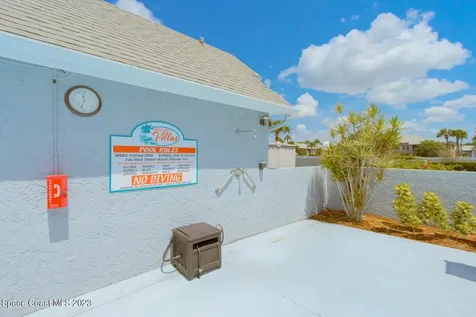 1425 Malibu Circle NE Palm Bay FL 32905