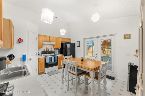 2047 Majestic Pine Court NE Palm Bay FL 32905