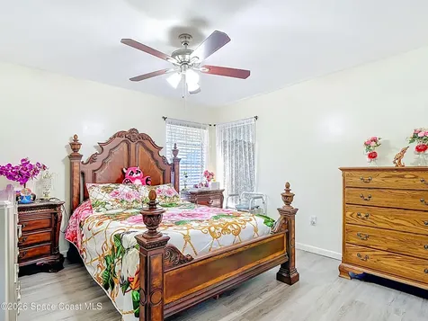 216 Greenwood Avenue Lehigh Acres FL 33936