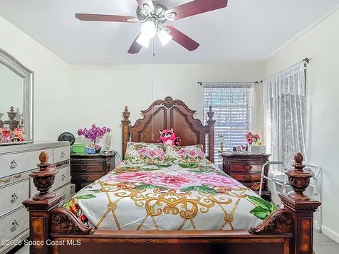 216 Greenwood Avenue Lehigh Acres FL 33936