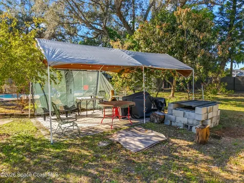 216 Greenwood Avenue Lehigh Acres FL 33936
