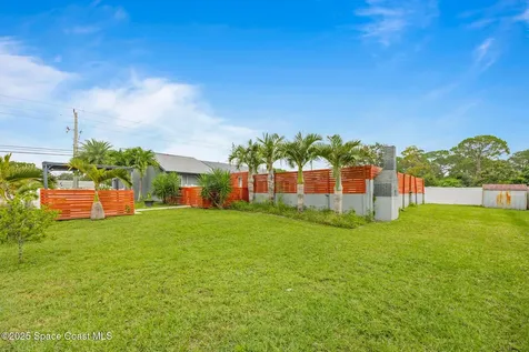 258 Emerson Drive NW Palm Bay FL 32907