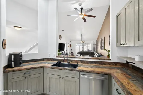837 Poinsetta Drive Indian Harbour Beach FL 32937
